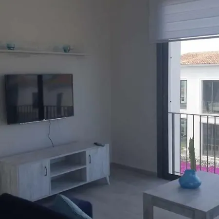 Kani Akansu Caddesi Kibris Town Houses Karavas Kirenia